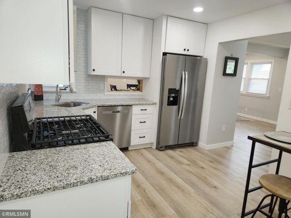 500 Bennett Drive NE, Fridley, MN 55432