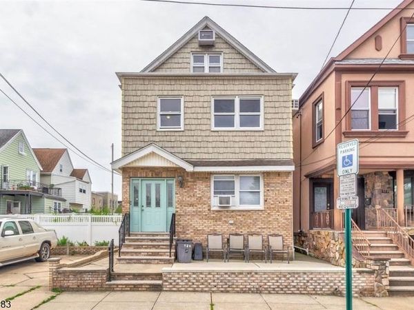 120 W 50Th St, Bayonne, NJ 07002