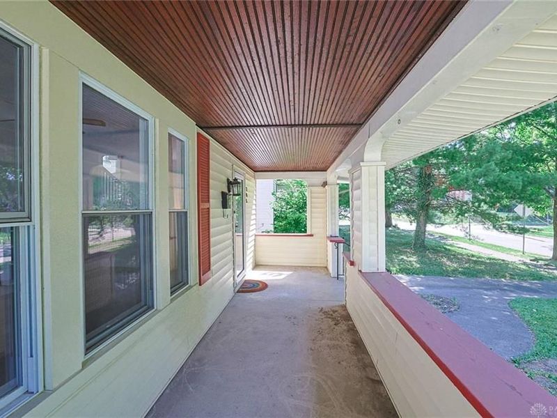 705 Sunnyview Avenue, Dayton, OH 45406 Photo 3
