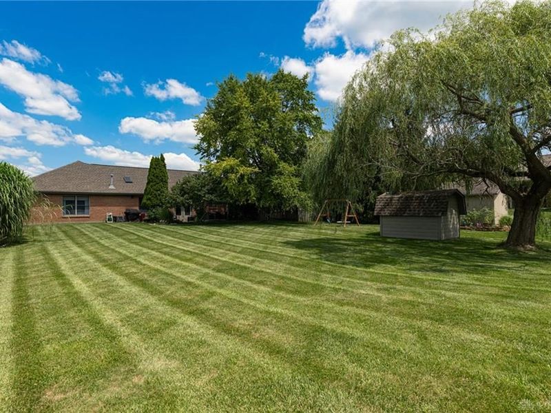 101 Crown Point Meadows, Clearcreek Township, OH 45458 Photo 27