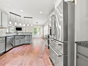 1124 Armsleigh Court, Raleigh, NC 27603
