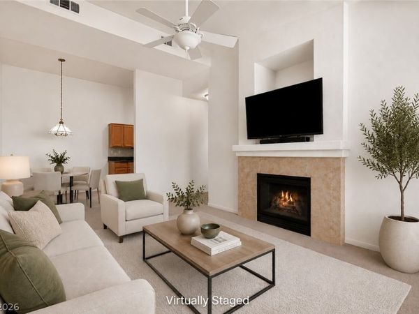 2305 W Horizon Ridge Parkway, Unit 2524, Henderson, NV 89052