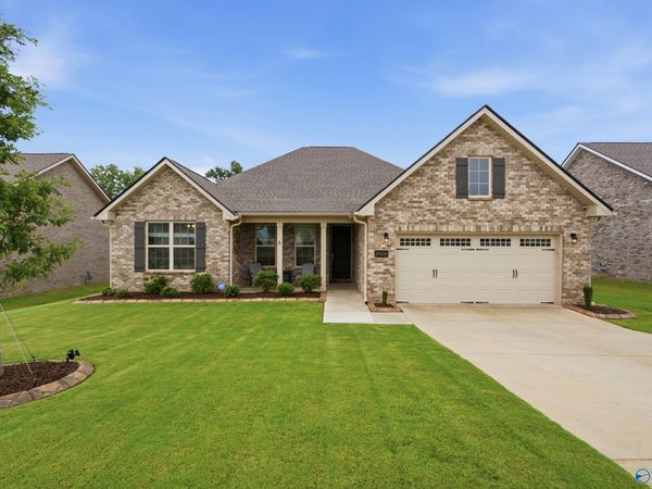 29216 Crawfish Drive NW, Harvest, AL 35749
