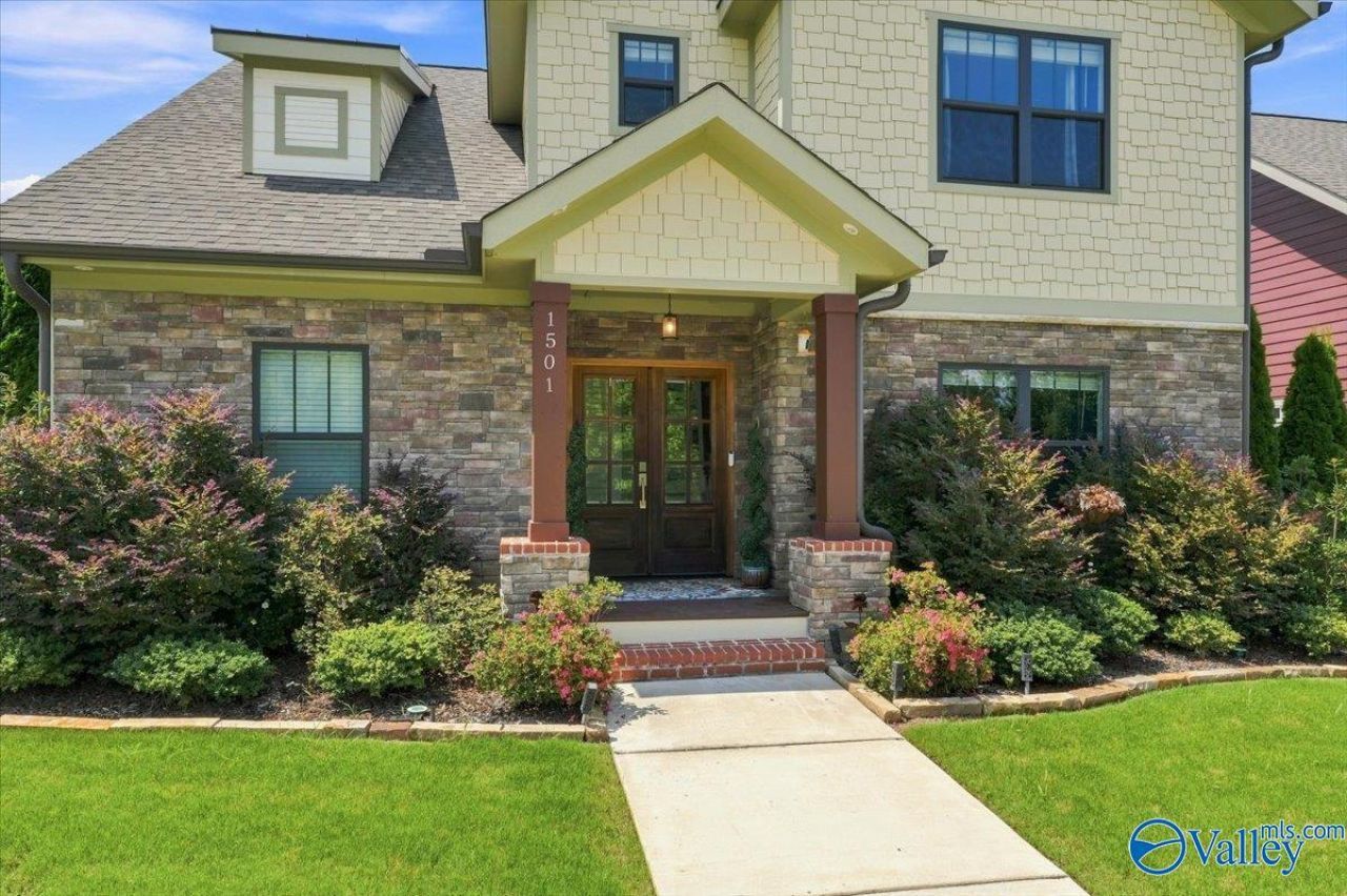 1501 Hammock Street, Huntsville, AL 35811 Main Photo