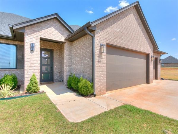 25311 Ethan Street, Cashion, OK 73016