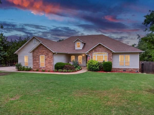 34800 Wolf Trail , Wister, OK 74966