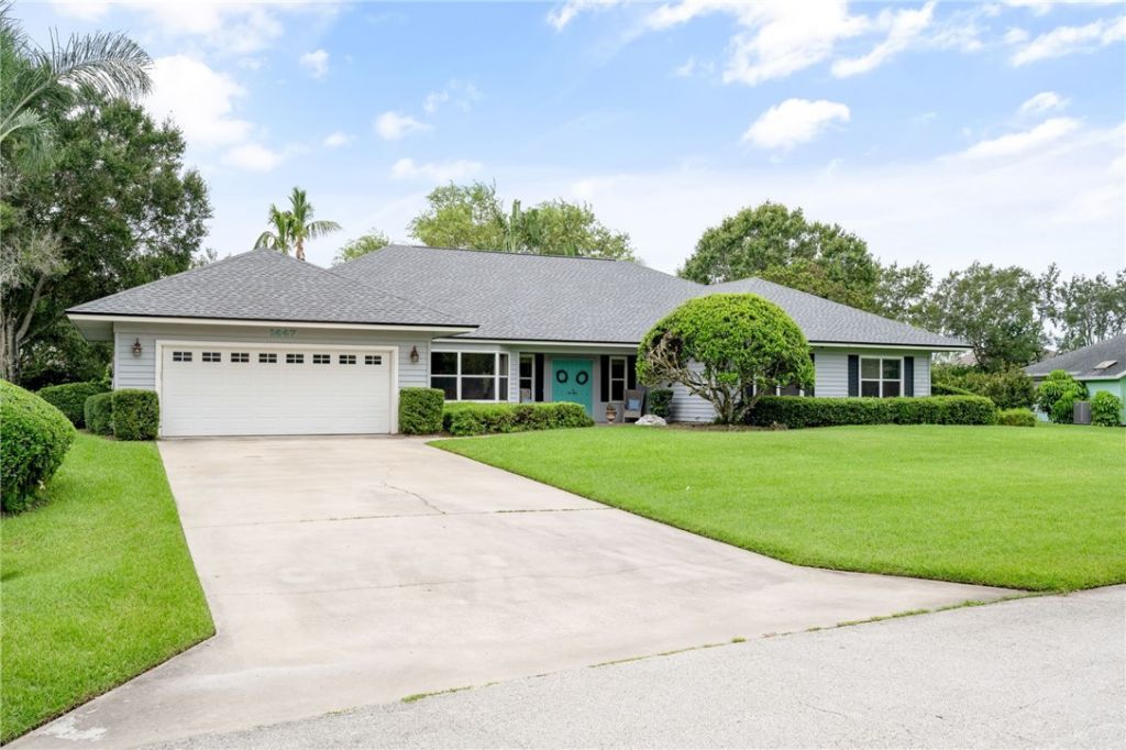 1447 56th Square E, Vero Beach, FL 32966 Photo