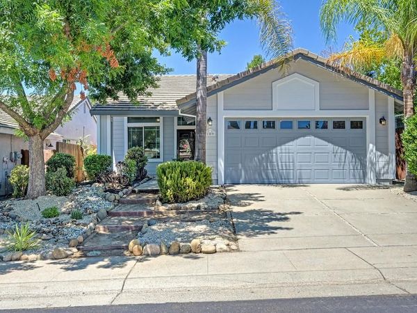 109 Austin Dr, Folsom, CA 95630