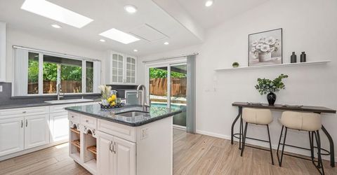 109 Austin Dr, Folsom, CA 95630 Photo