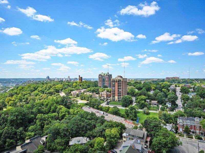 2200 Victory Parkway, Unit 2307, Cincinnati, OH 45206 Photo 46