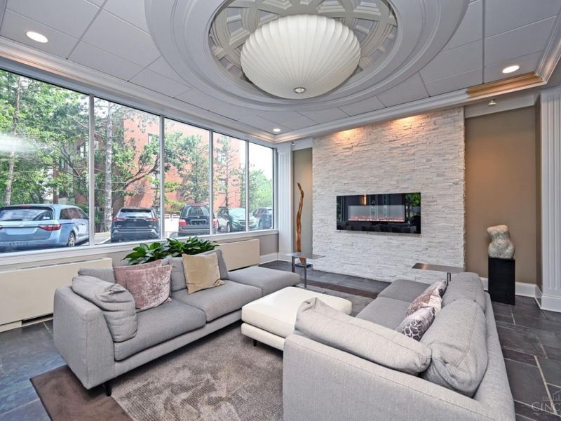 2200 Victory Parkway, Unit 2307, Cincinnati, OH 45206 Photo 6