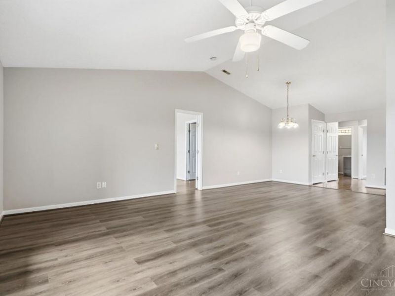 5444 Harbourwatch Way, Deerfield Twp., OH 45040 Photo 10