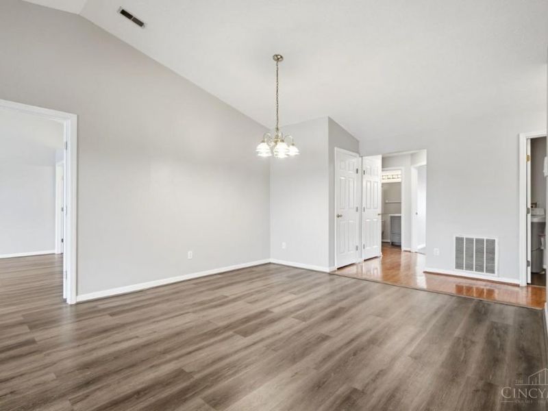 5444 Harbourwatch Way, Deerfield Twp., OH 45040 Photo 7