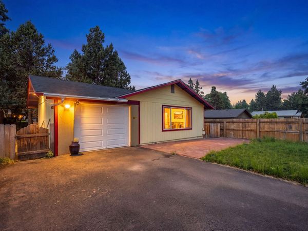 567 SE Centennial Street, Bend, OR 97702