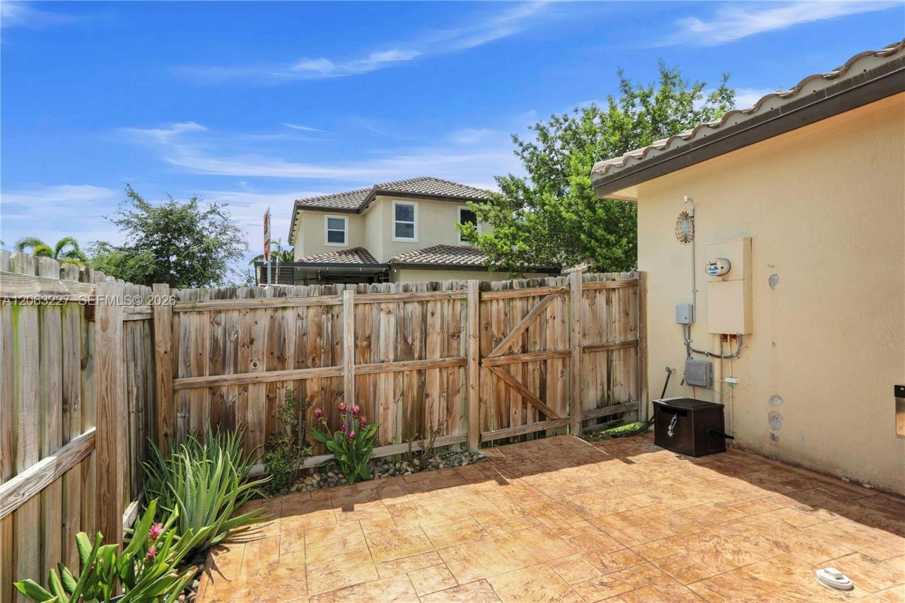 24303 SW 118th Ave , Homestead, FL 33032 Photo