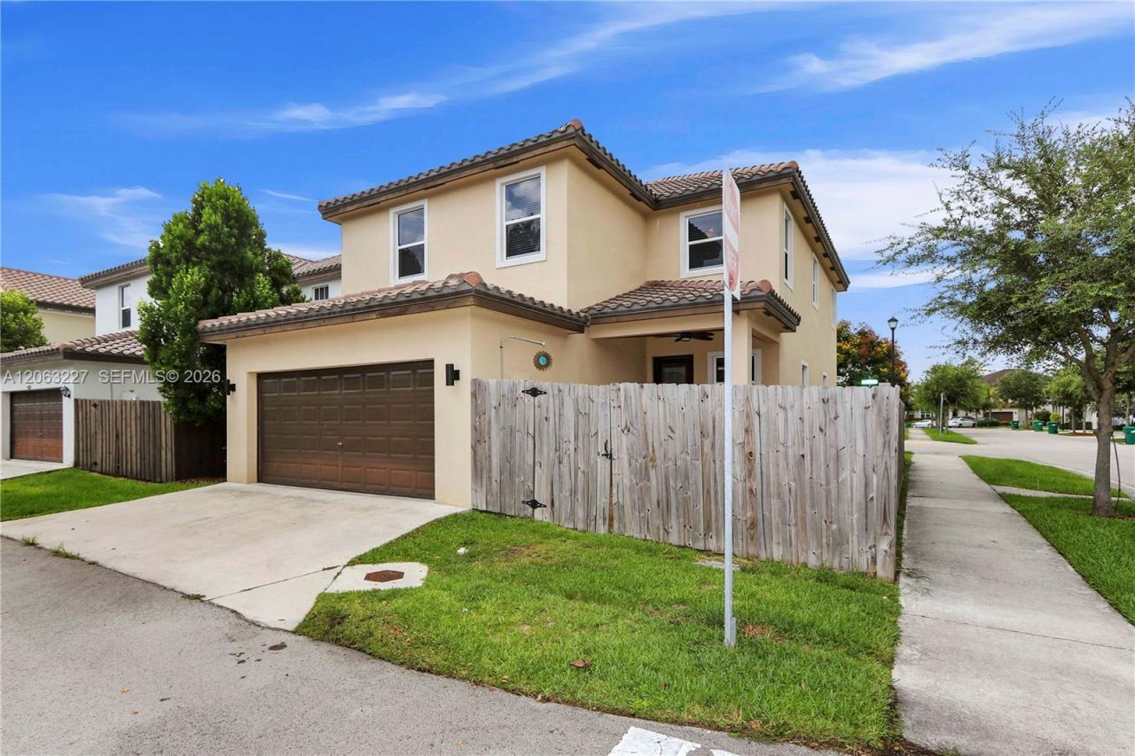 24303 SW 118th Ave , Homestead, FL 33032 Photo