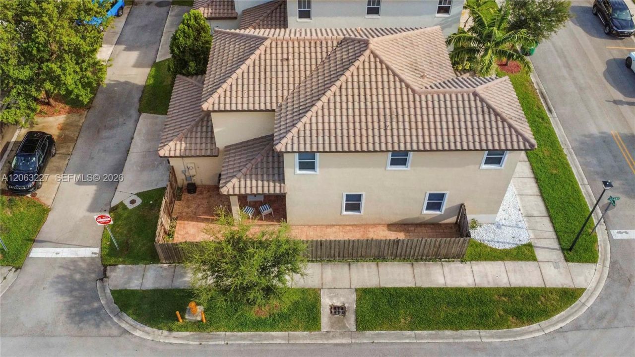 24303 SW 118th Ave , Homestead, FL 33032 Photo