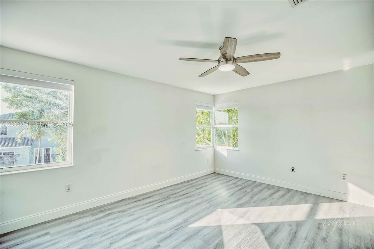 15151 NW 6th Ct, Unit 15151, Pembroke Pines, FL 33028 Photo