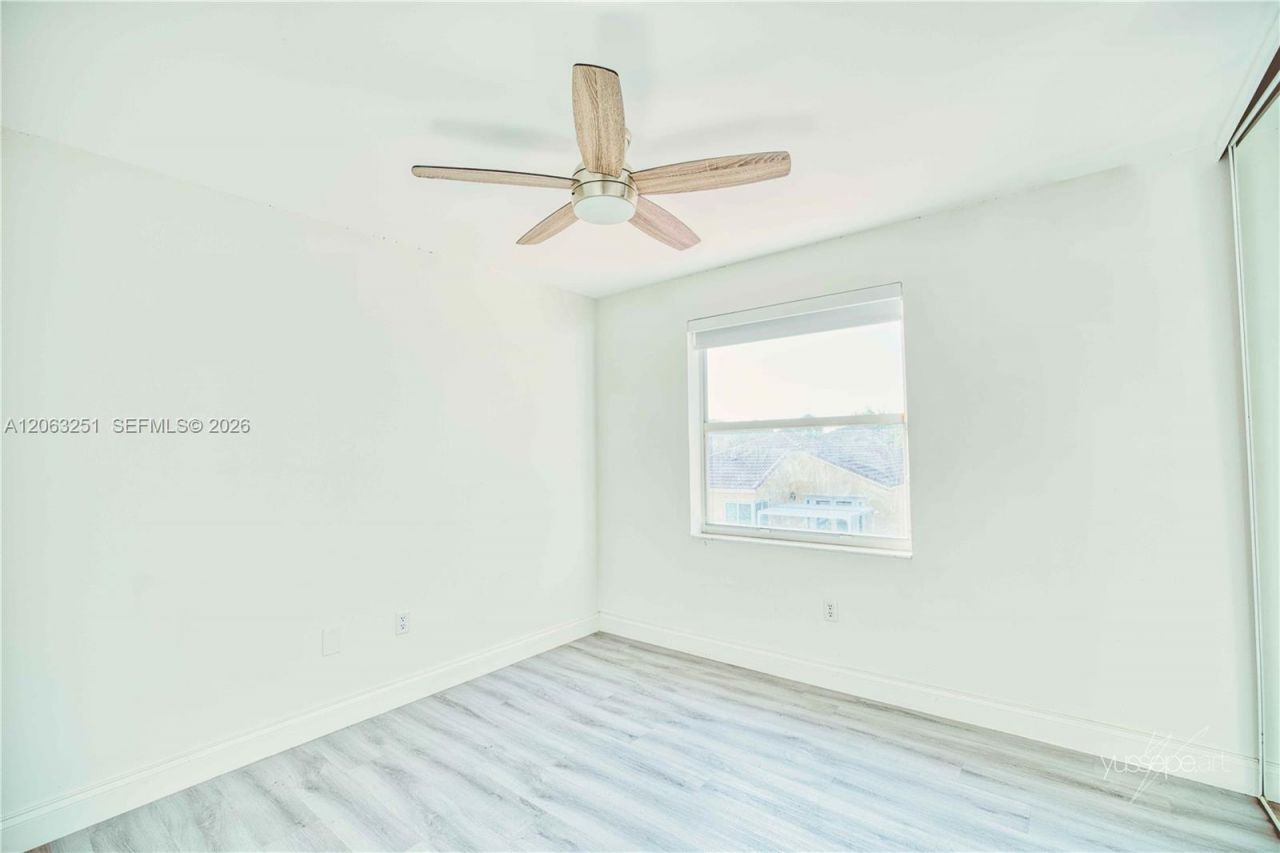 15151 NW 6th Ct, Unit 15151, Pembroke Pines, FL 33028 Photo