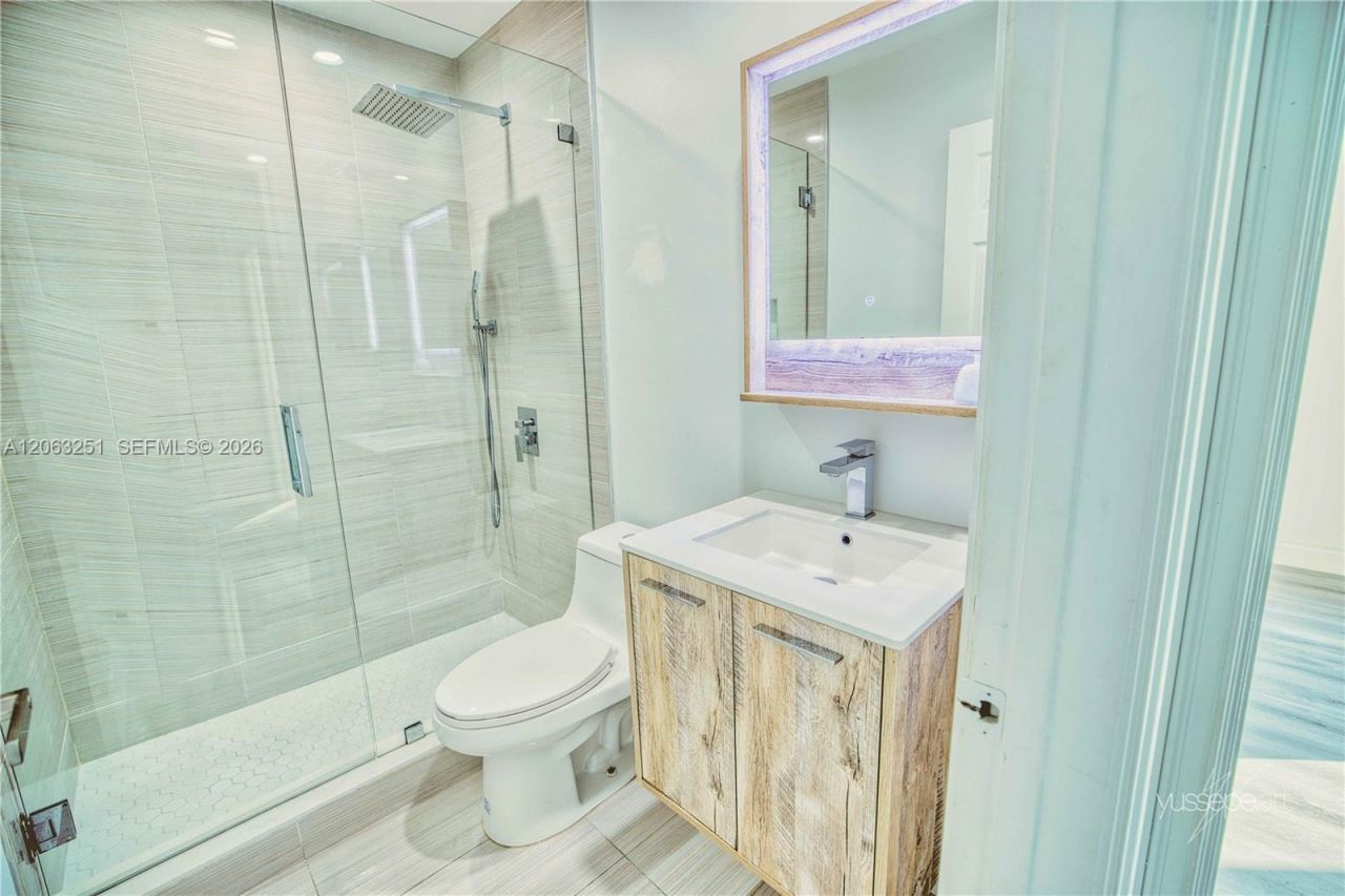 15151 NW 6th Ct, Unit 15151, Pembroke Pines, FL 33028 Photo