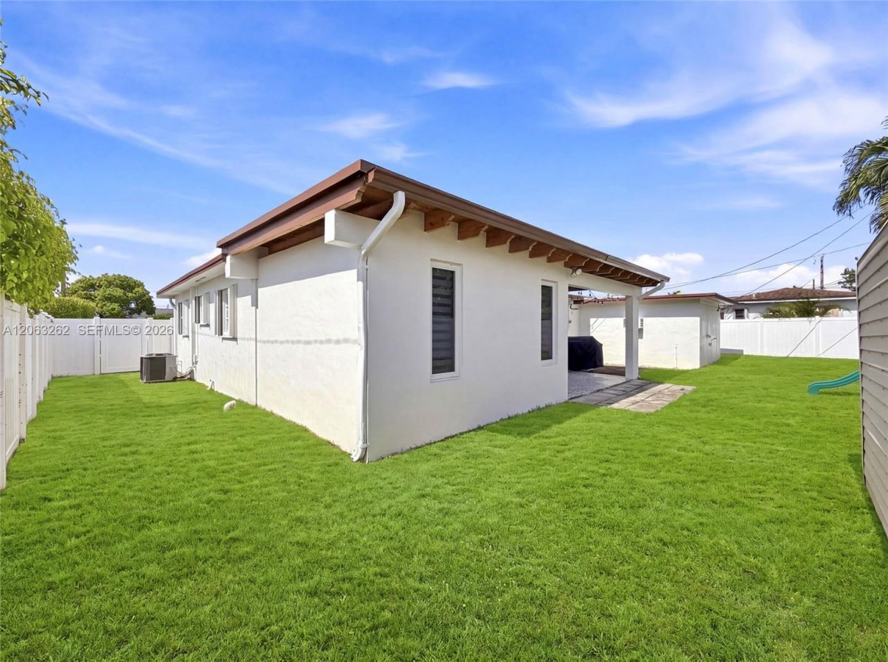8625 SW 42nd St, Miami, FL 33155 Photo