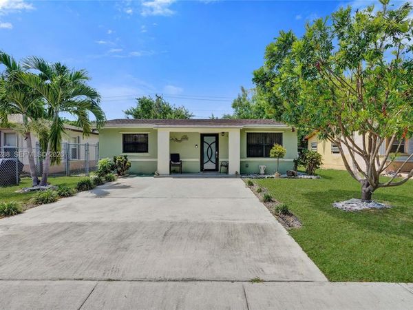 10366 SW 172nd St, Miami, FL 33157