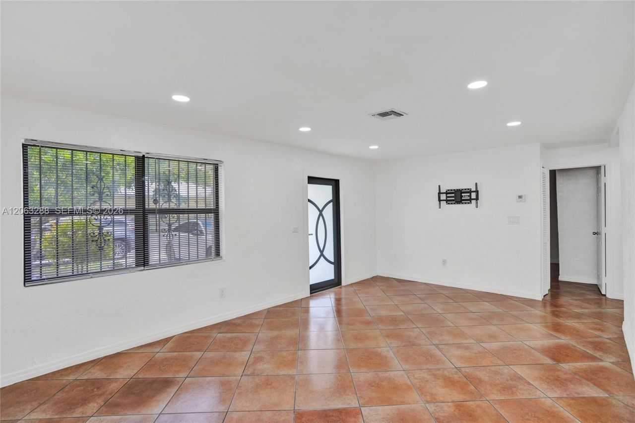10366 SW 172nd St, Miami, FL 33157 Photo