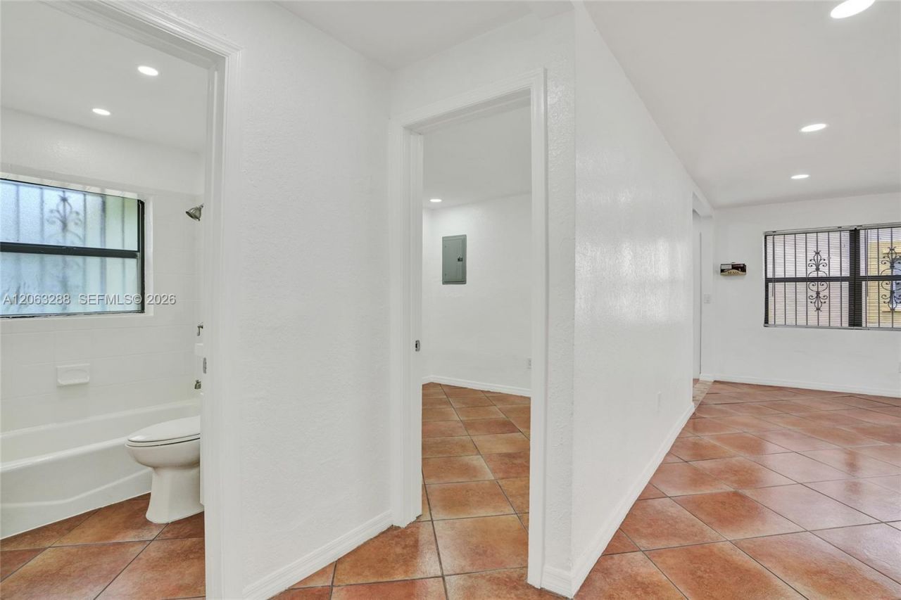 10366 SW 172nd St, Miami, FL 33157 Photo