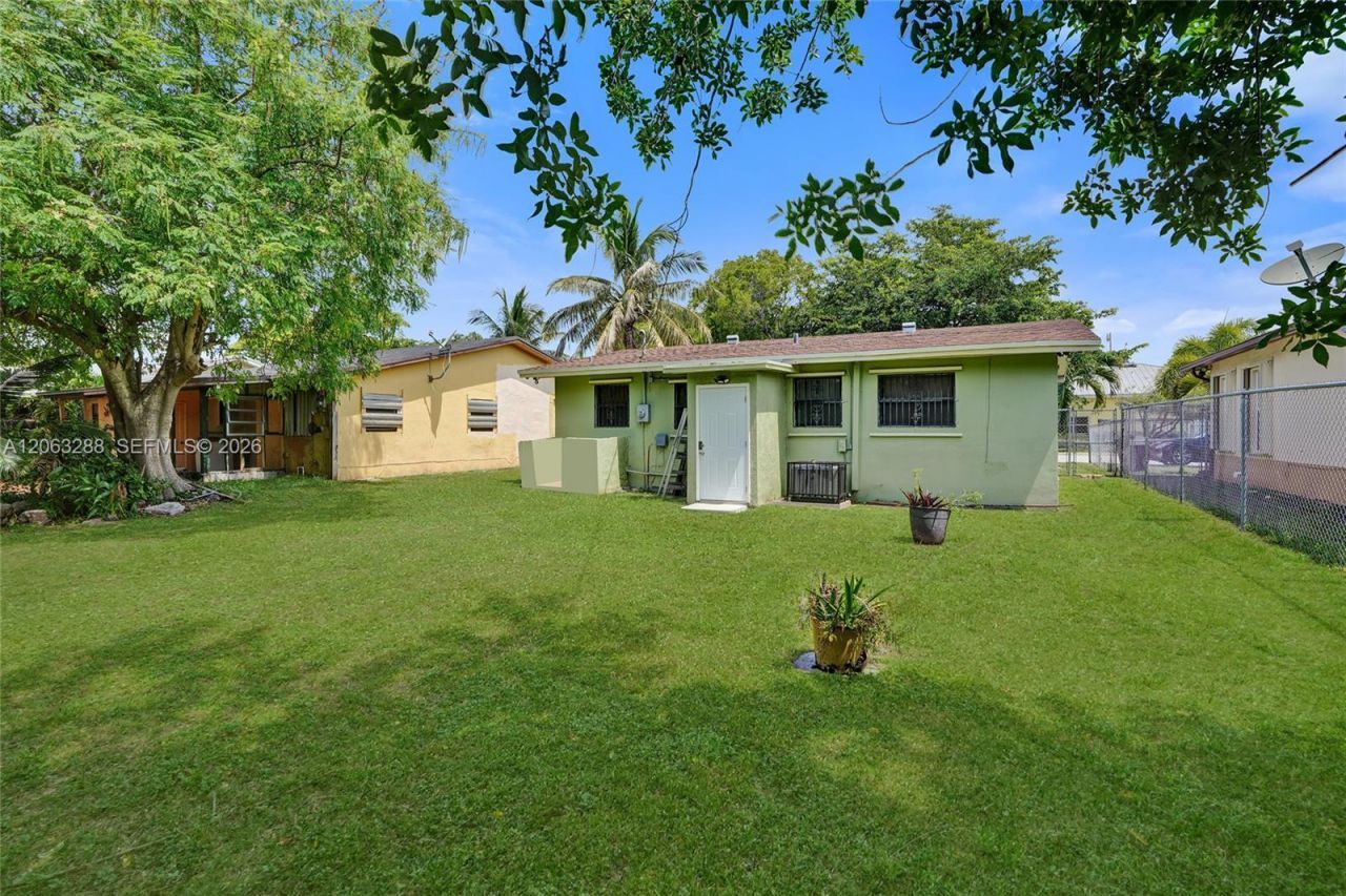 10366 SW 172nd St, Miami, FL 33157 Photo
