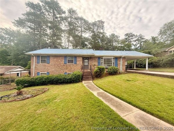 6402 Milford Road, Fayetteville, NC 28303