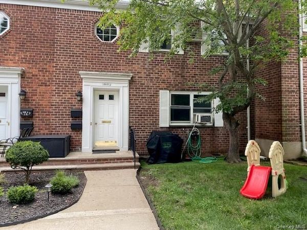 264-25 Langston Avenue, Unit A-1, Glen Oaks, NY 11004
