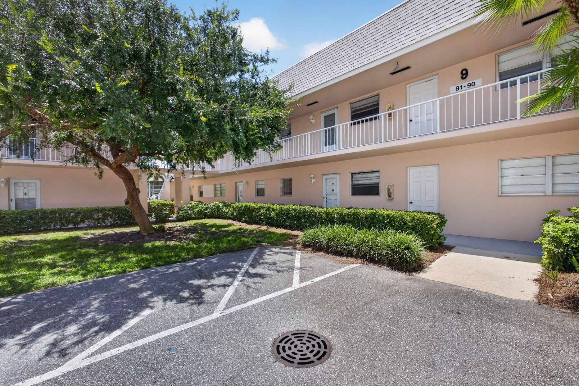 18081 SE Country Club Drive, Unit 9-83, Jupiter, FL 33469 Photo