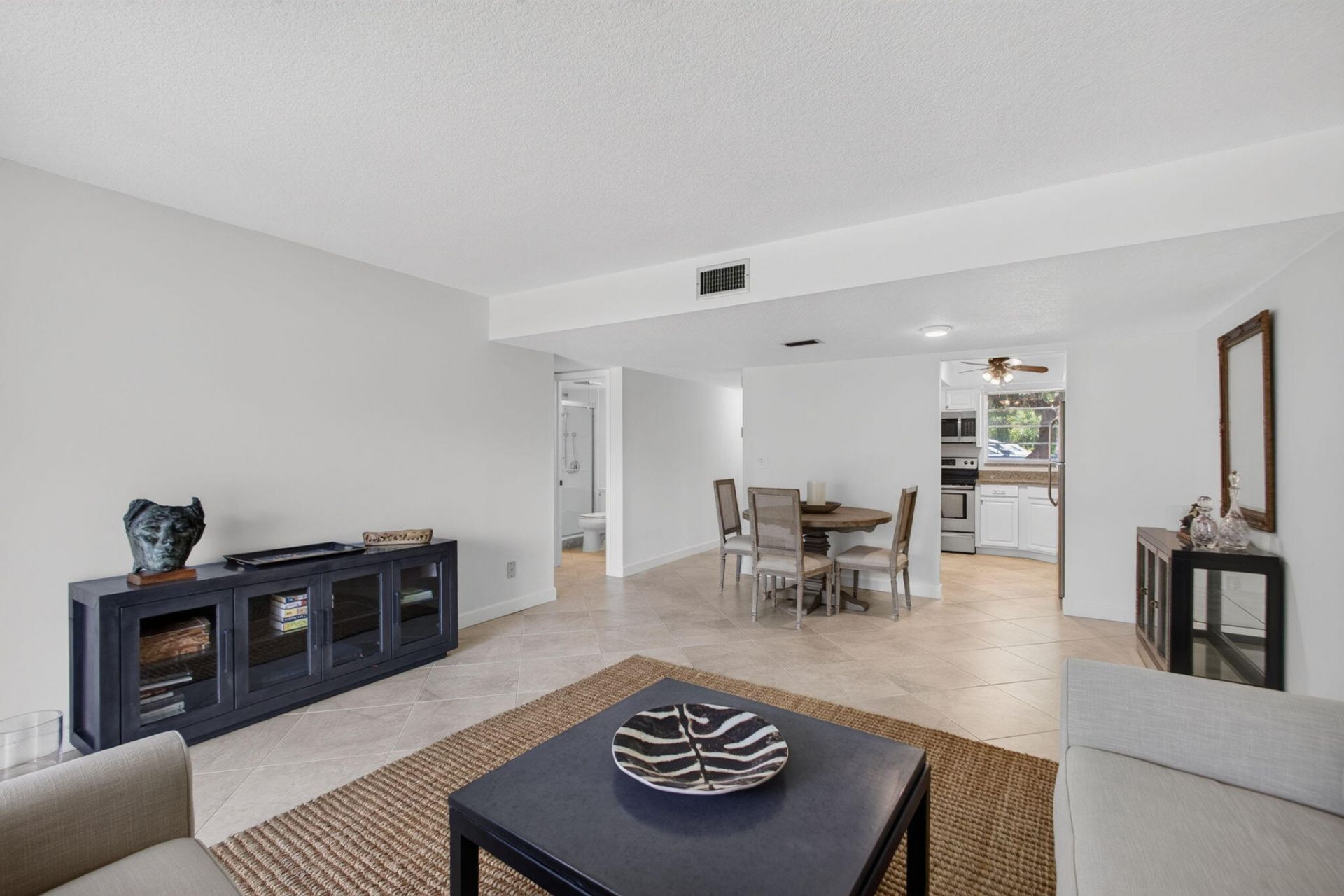 18081 SE Country Club Drive, Unit 9-83, Jupiter, FL 33469 Photo