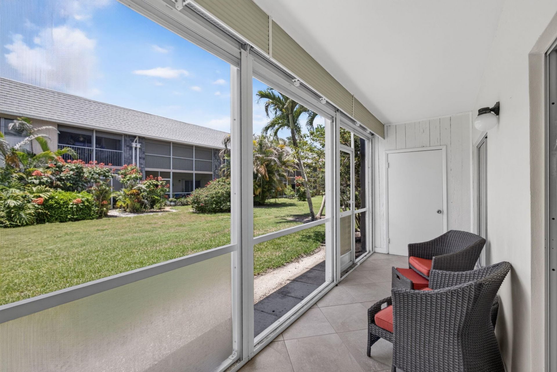 18081 SE Country Club Drive, Unit 9-83, Jupiter, FL 33469 Photo