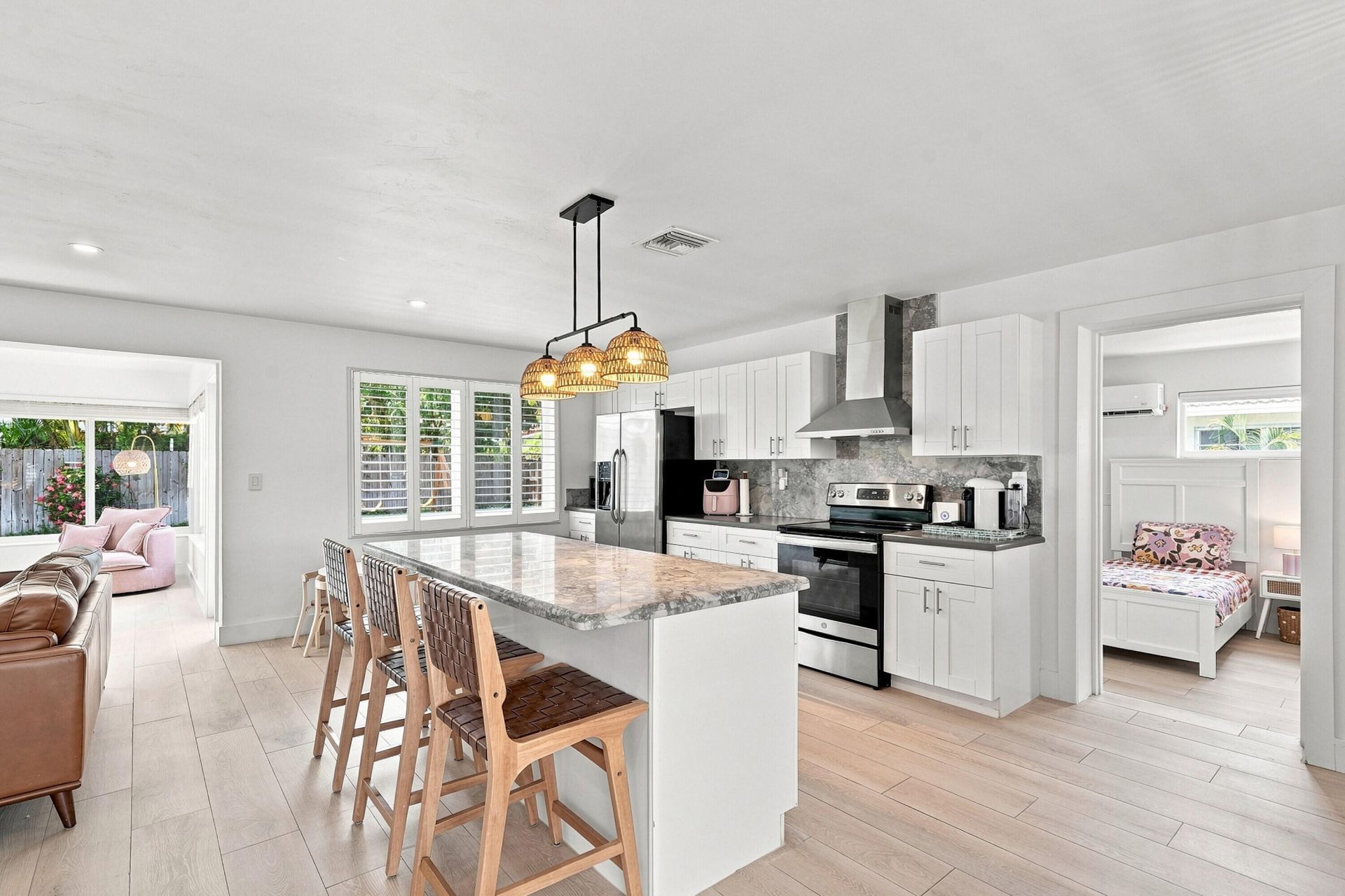 807 SE 9 Terrace, Deerfield Beach, FL 33441 Photo