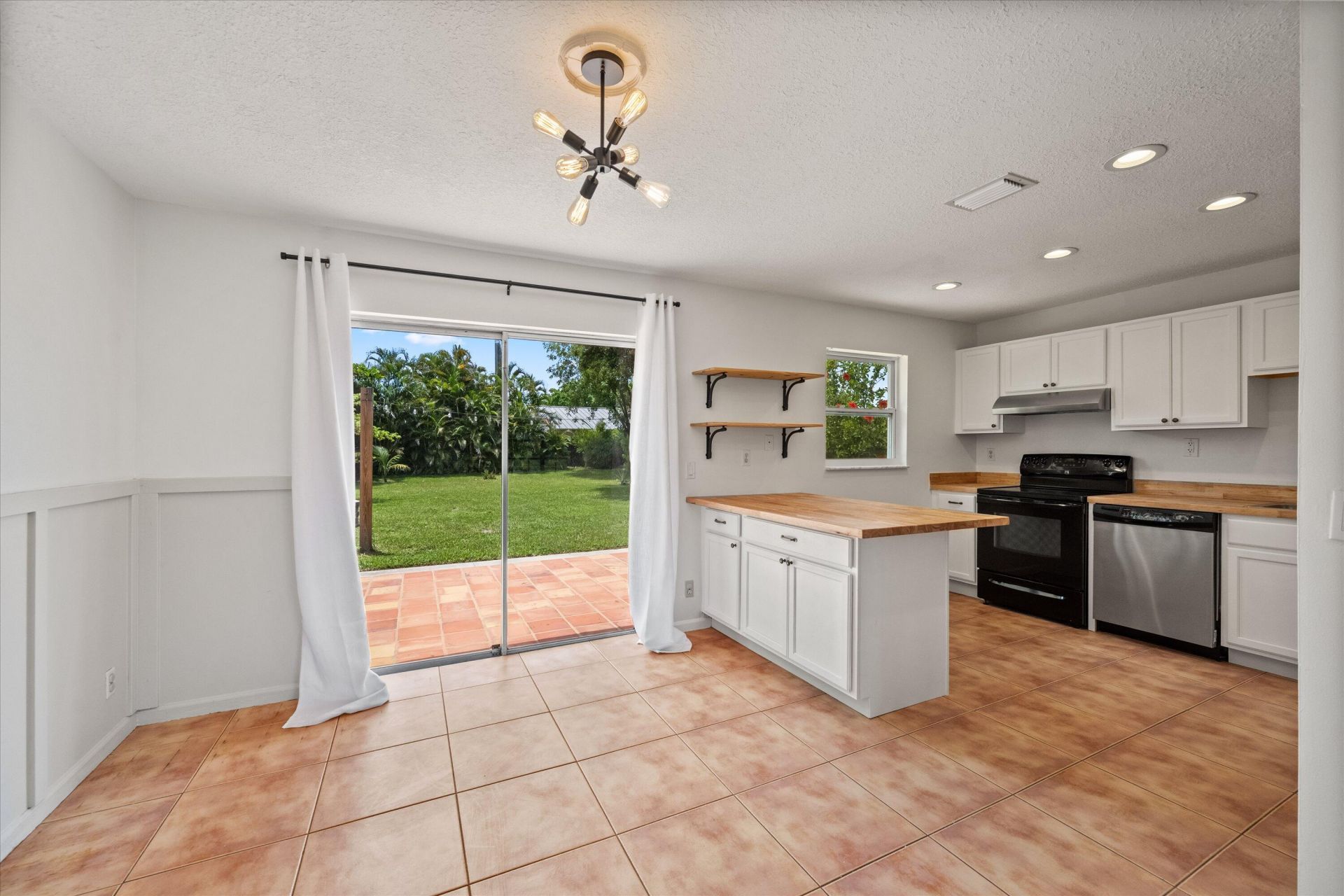 143 Bobwhite Road, Royal Palm Beach, FL 33411 Photo