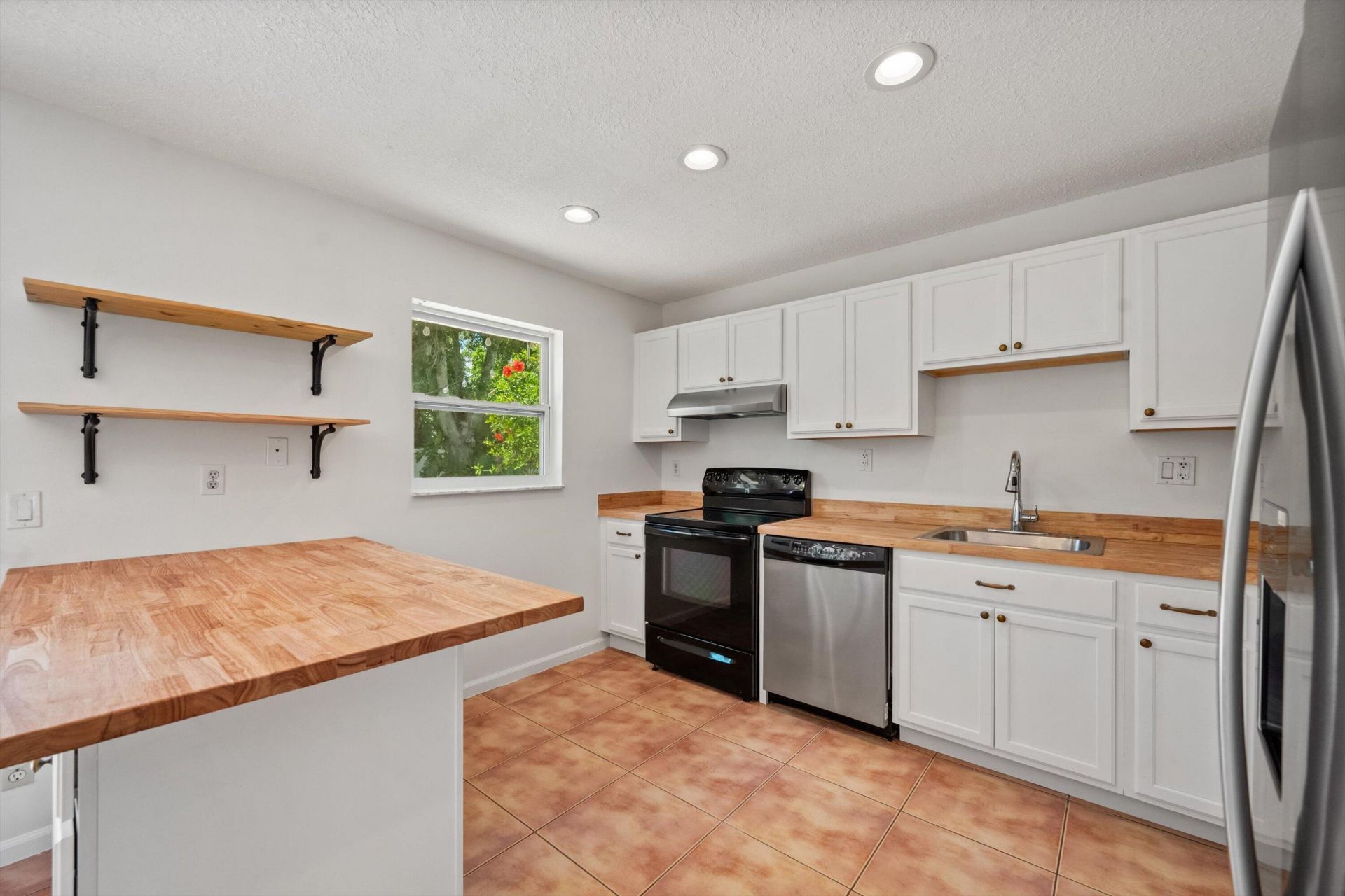 143 Bobwhite Road, Royal Palm Beach, FL 33411 Photo