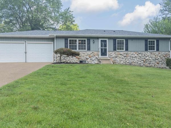 711 Carole Place, Newburgh, IN 47630
