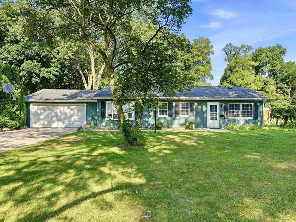 518 N Meadow Lane, Kendallville, IN 46755