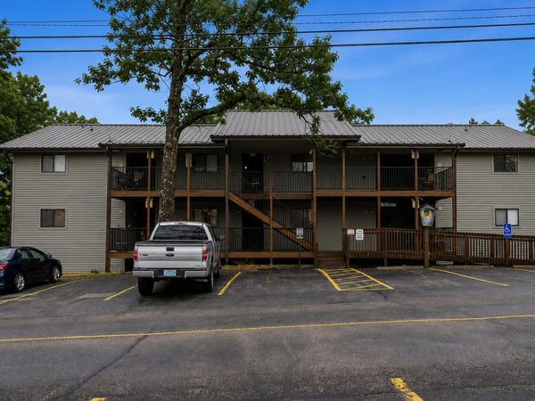 388 Notch Lane , Unit A, Reeds Spring, MO 65737