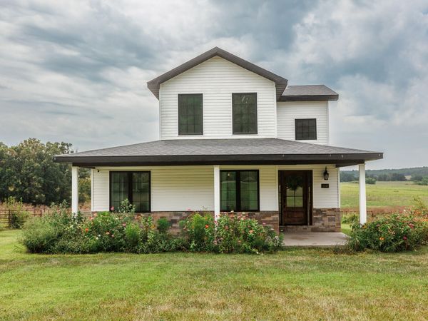 1944 Sampson Road, Niangua, MO 65713