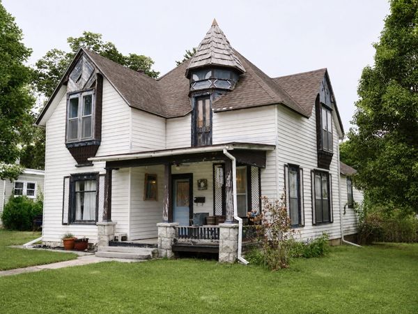 1123 S Maple Street , Carthage, MO 64836