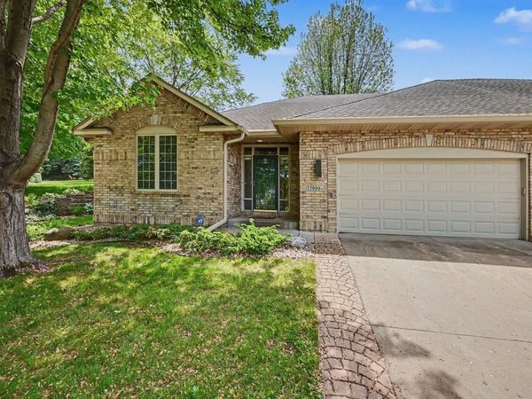 12999 Garvin Brook Lane , Apple Valley, MN 55124