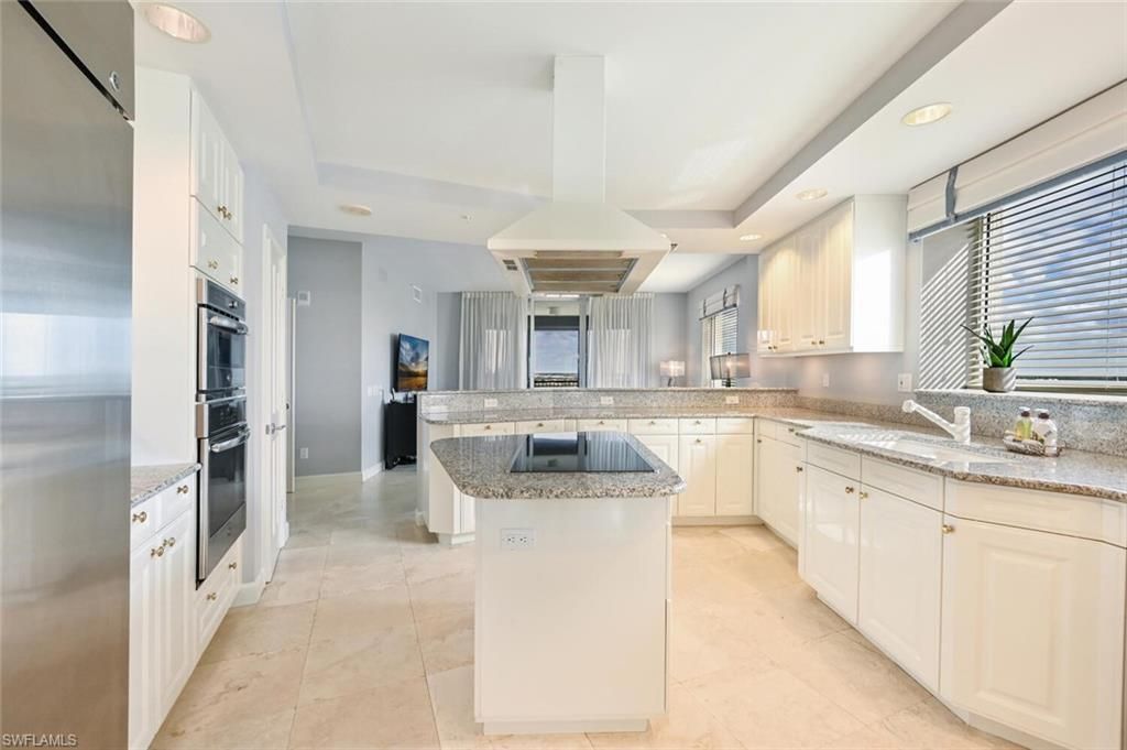 8665 Bay Colony Dr, Unit 1401, Naples, FL 34108 Photo