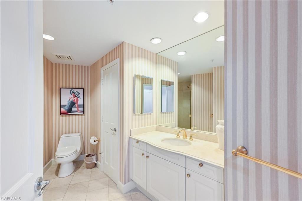 8665 Bay Colony Dr, Unit 1401, Naples, FL 34108 Photo