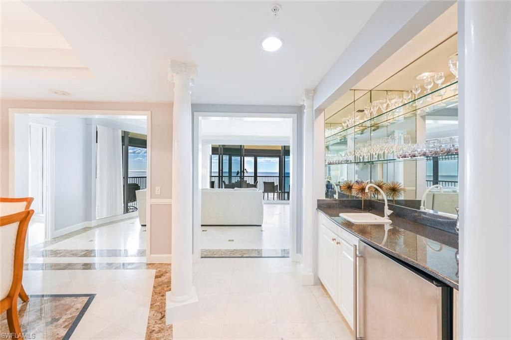 8665 Bay Colony Dr, Unit 1401, Naples, FL 34108 Photo