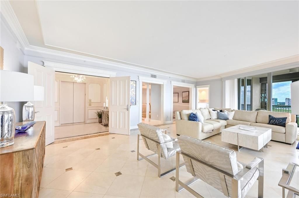 8665 Bay Colony Dr, Unit 1401, Naples, FL 34108 Photo
