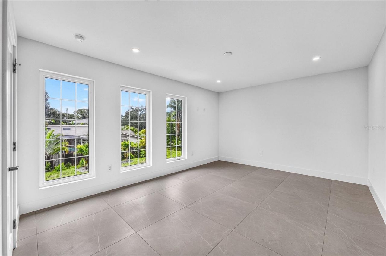 2590 Floyd Street, Sarasota, FL 34239 Photo