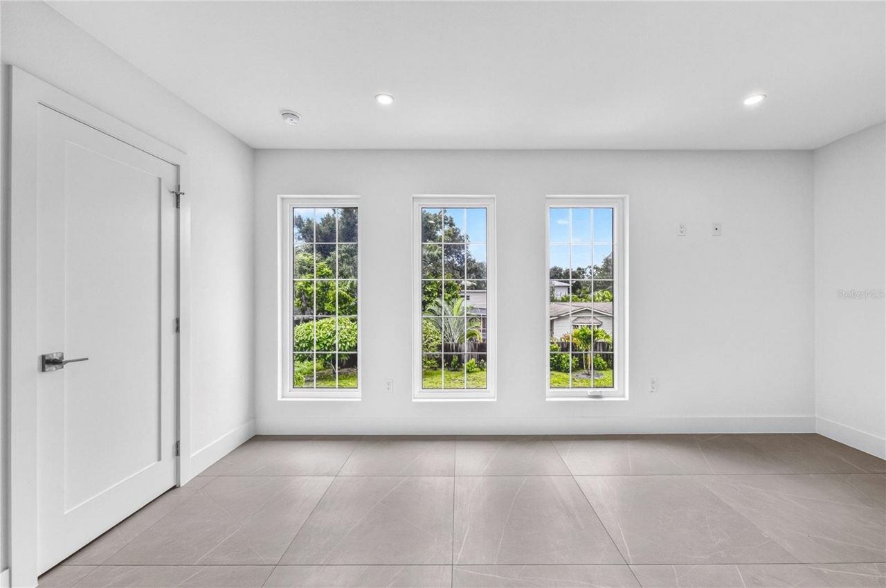 2590 Floyd Street, Sarasota, FL 34239 Photo