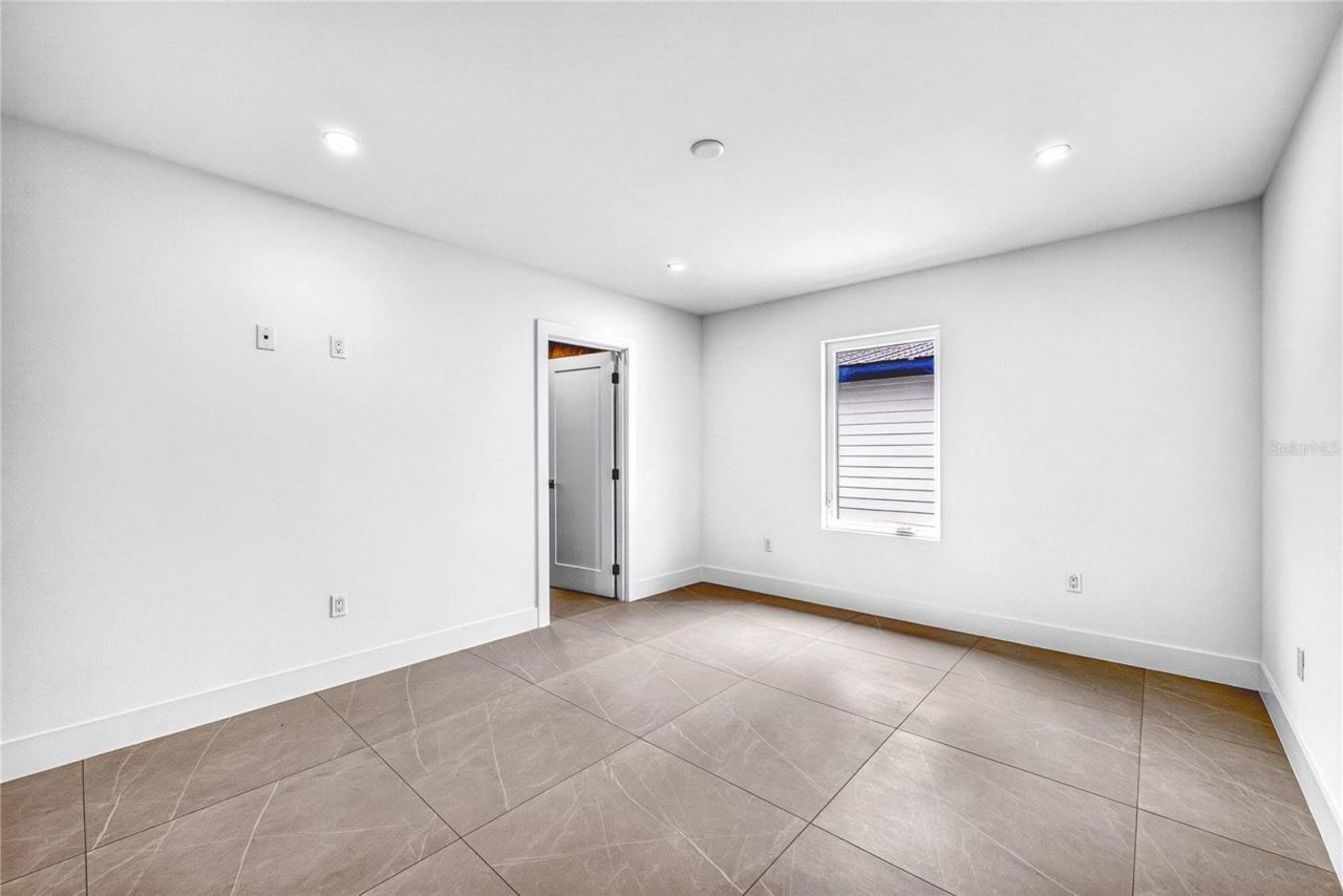 2590 Floyd Street, Sarasota, FL 34239 Photo